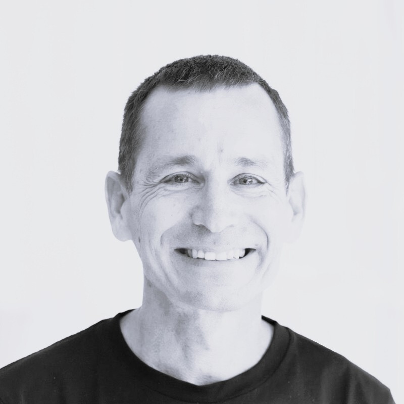 Itay Harel, Versent